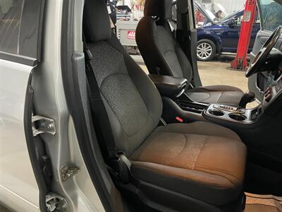 2016 GMC Acadia SLE-1 - Photo 20 - Saint Louis, MI 48880-9800