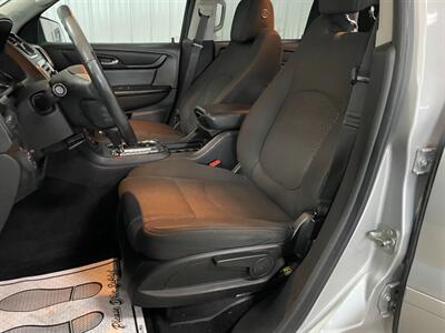 2016 GMC Acadia SLE-1 - Photo 17 - Saint Louis, MI 48880-9800