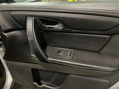 2016 GMC Acadia SLE-1 - Photo 24 - Saint Louis, MI 48880-9800