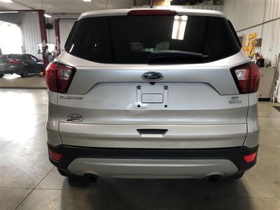 2019 Ford Escape SE   - Photo 26 - Saint Louis, MI 48880-9800
