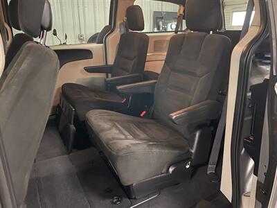 2015 Dodge Grand Caravan American Value Package   - Photo 17 - Saint Louis, MI 48880-9800
