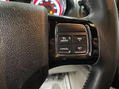 2015 Dodge Grand Caravan American Value Package   - Photo 11 - Saint Louis, MI 48880-9800