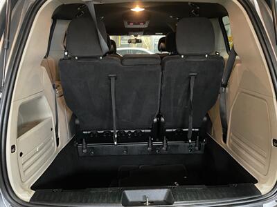 2015 Dodge Grand Caravan American Value Package   - Photo 24 - Saint Louis, MI 48880-9800