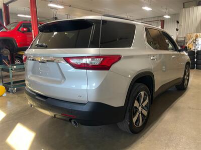 2019 Chevrolet Traverse LT Leather - Photo 5 - Saint Louis, MI 48880-9800
