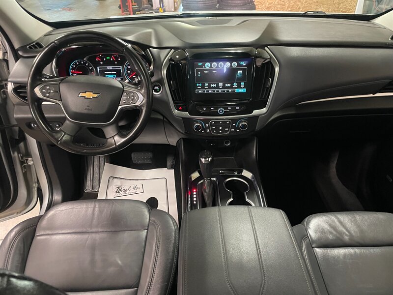 2019 Chevrolet Traverse LT Leather - Photo 6 - Saint Louis, MI 48880-9800
