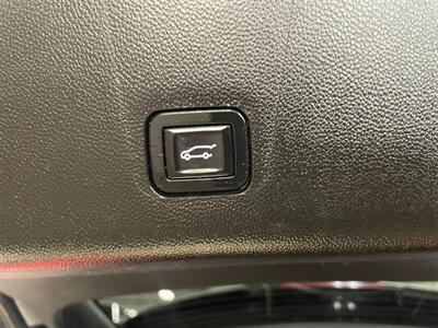 2019 Chevrolet Traverse LT Leather - Photo 28 - Saint Louis, MI 48880-9800