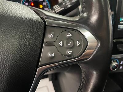 2019 Chevrolet Traverse LT Leather - Photo 10 - Saint Louis, MI 48880-9800