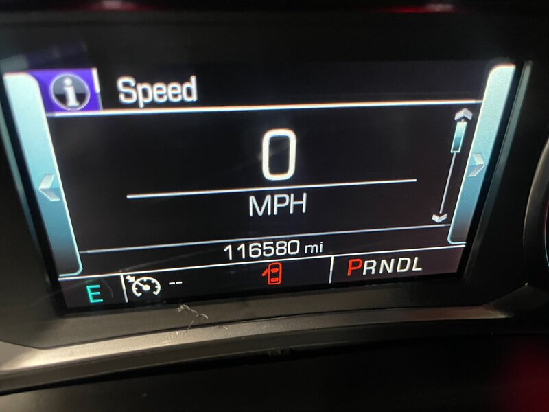 2019 Chevrolet Traverse LT Leather - Photo 8 - Saint Louis, MI 48880-9800