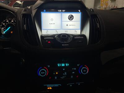 2017 Ford Escape Titanium   - Photo 12 - Saint Louis, MI 48880-9800