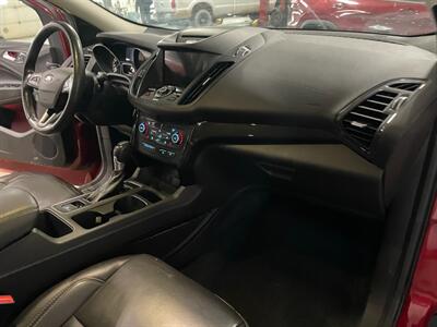 2017 Ford Escape Titanium   - Photo 18 - Saint Louis, MI 48880-9800
