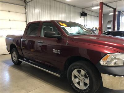 2016 RAM 1500 Tradesman   - Photo 4 - Saint Louis, MI 48880-9800