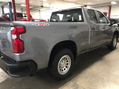 2021 Chevrolet Silverado 1500 Work Truck   - Photo 6 - Saint Louis, MI 48880-9800
