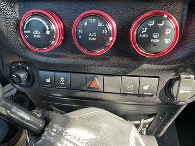 2012 Jeep Wrangler Unlimited Sahara   - Photo 21 - Saint Louis, MI 48880-9800