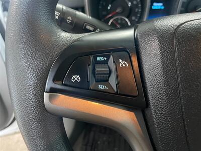 2014 Chevrolet Malibu LS   - Photo 13 - Saint Louis, MI 48880-9800