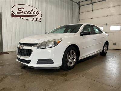 2014 Chevrolet Malibu LS   - Photo 2 - Saint Louis, MI 48880-9800