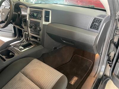2008 Jeep Grand Cherokee Laredo - Photo 18 - Saint Louis, MI 48880-9800