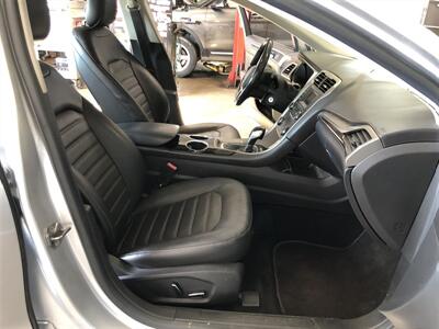 2013 Ford Fusion SE   - Photo 17 - Saint Louis, MI 48880-9800