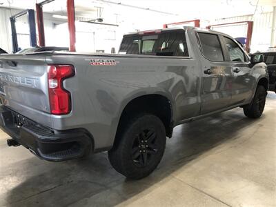 2019 Chevrolet Silverado 1500 LT Trail Boss   - Photo 6 - Saint Louis, MI 48880-9800