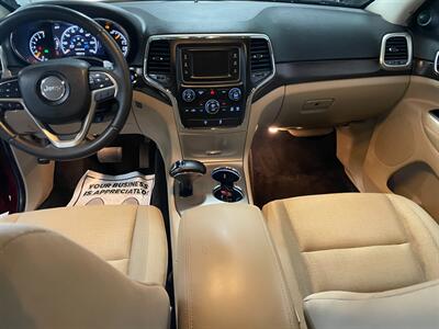 2015 Jeep Grand Cherokee Laredo   - Photo 8 - Saint Louis, MI 48880-9800