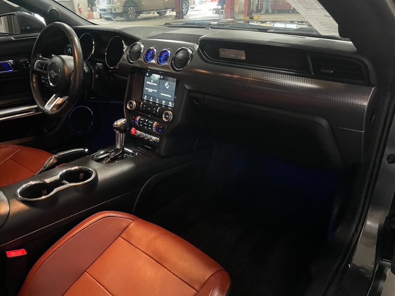 2016 Ford Mustang EcoBoost - Photo 18 - Saint Louis, MI 48880-9800