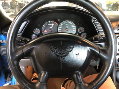 1998 Chevrolet Corvette   - Photo 7 - Saint Louis, MI 48880-9800