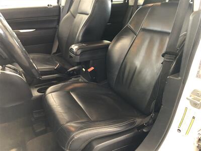 2017 Jeep Compass Sport   - Photo 13 - Saint Louis, MI 48880-9800