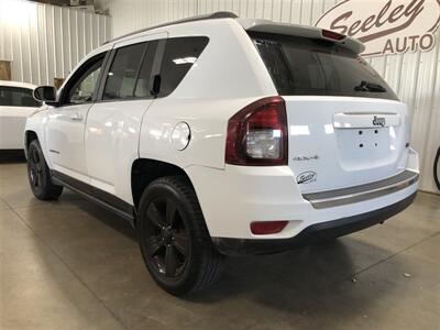 2017 Jeep Compass Sport   - Photo 6 - Saint Louis, MI 48880-9800