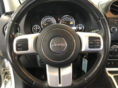 2017 Jeep Compass Sport   - Photo 7 - Saint Louis, MI 48880-9800