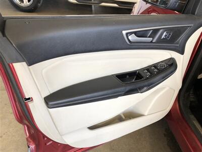 2015 Ford Edge Titanium   - Photo 28 - Saint Louis, MI 48880-9800