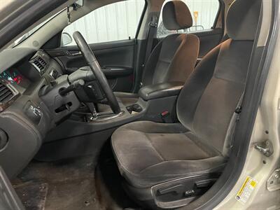 2012 Chevrolet Impala LS   - Photo 13 - Saint Louis, MI 48880-9800