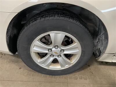 2012 Chevrolet Impala LS   - Photo 20 - Saint Louis, MI 48880-9800