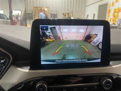 2020 Ford Escape SE   - Photo 14 - Saint Louis, MI 48880-9800