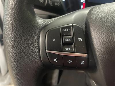 2020 Ford Escape SE   - Photo 10 - Saint Louis, MI 48880-9800
