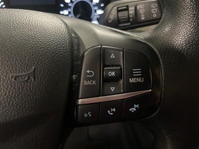 2020 Ford Escape SE   - Photo 11 - Saint Louis, MI 48880-9800