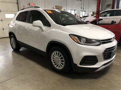 2017 Chevrolet Trax LT   - Photo 5 - Saint Louis, MI 48880-9800