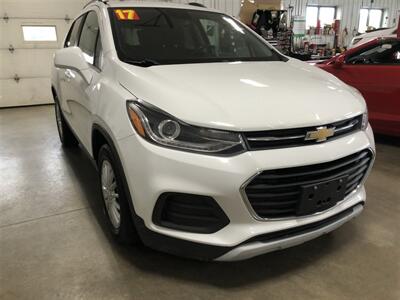 2017 Chevrolet Trax LT   - Photo 4 - Saint Louis, MI 48880-9800