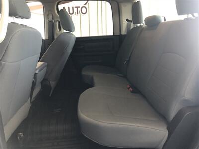 2019 RAM 1500 Classic Tradesman   - Photo 14 - Saint Louis, MI 48880-9800
