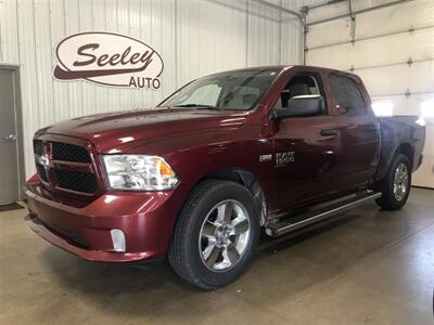 2019 RAM 1500 Classic Tradesman   - Photo 1 - Saint Louis, MI 48880-9800