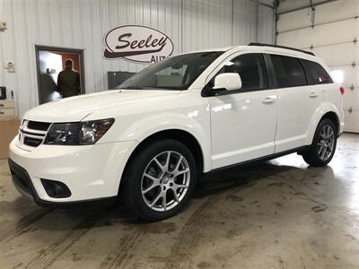 2015 Dodge Journey R/T   - Photo 2 - Saint Louis, MI 48880-9800