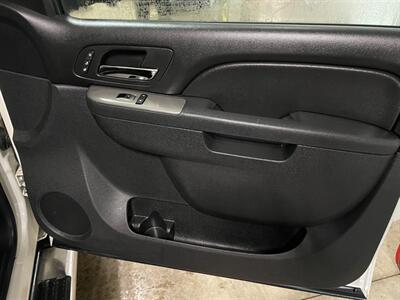 2013 Chevrolet Silverado 1500 LTZ   - Photo 23 - Saint Louis, MI 48880-9800