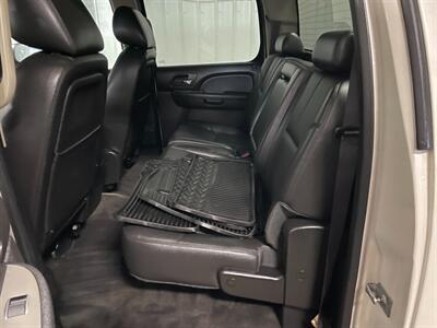 2013 Chevrolet Silverado 1500 LTZ   - Photo 18 - Saint Louis, MI 48880-9800