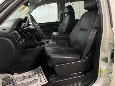 2013 Chevrolet Silverado 1500 LTZ   - Photo 17 - Saint Louis, MI 48880-9800