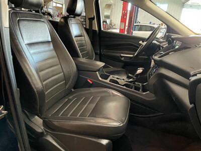 2018 Ford Escape SEL   - Photo 17 - Saint Louis, MI 48880-9800