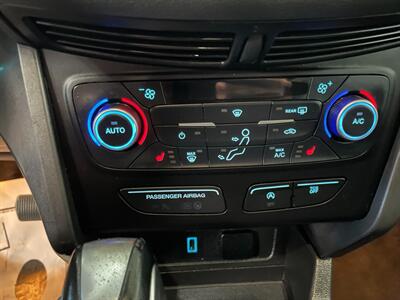 2018 Ford Escape SEL   - Photo 14 - Saint Louis, MI 48880-9800