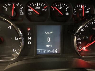 2017 Chevrolet Suburban Fleet   - Photo 13 - Saint Louis, MI 48880-9800