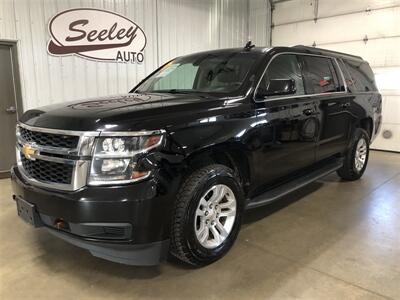 2017 Chevrolet Suburban Fleet   - Photo 2 - Saint Louis, MI 48880-9800