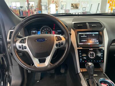 2015 Ford Explorer Limited - Photo 8 - Saint Louis, MI 48880-9800