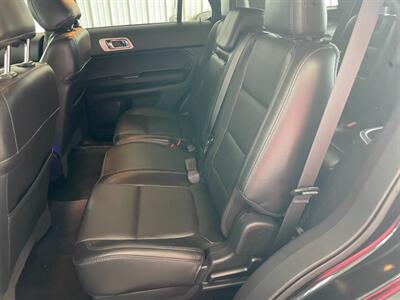 2015 Ford Explorer Limited - Photo 18 - Saint Louis, MI 48880-9800