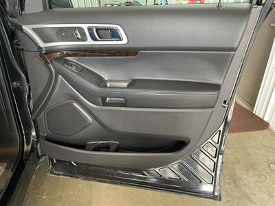2015 Ford Explorer Limited - Photo 24 - Saint Louis, MI 48880-9800