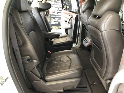 2014 Buick Enclave Leather   - Photo 22 - Saint Louis, MI 48880-9800